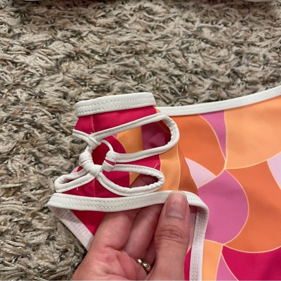 Lovers + Friends Sweet Life Top in Fuchsia Geo XXS - Picture 10 of 14